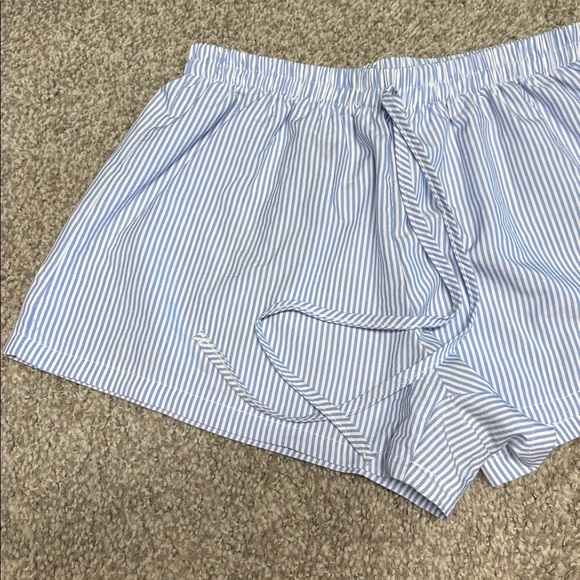 Blue & White Striped poplin Shorts cotton blend material with elastic waistband - Picture 3 of 8